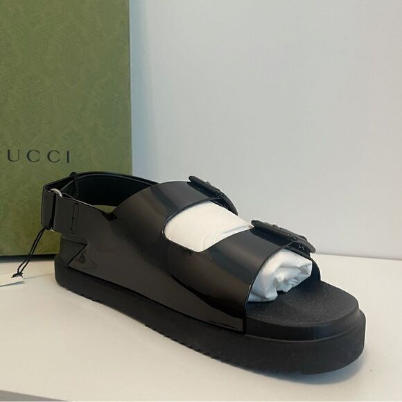 Gucci
Isla flat sandals - Picture 8 of 9